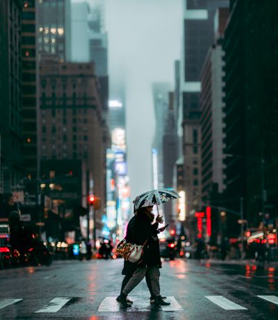 Hazy rainy day in midtown