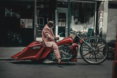 Lower East Side bikers in style